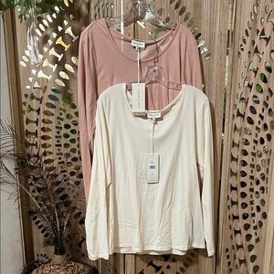 NWT - Forever Comfort by NYDJ - 2 Long sleeve layering T’s - MEDIUM